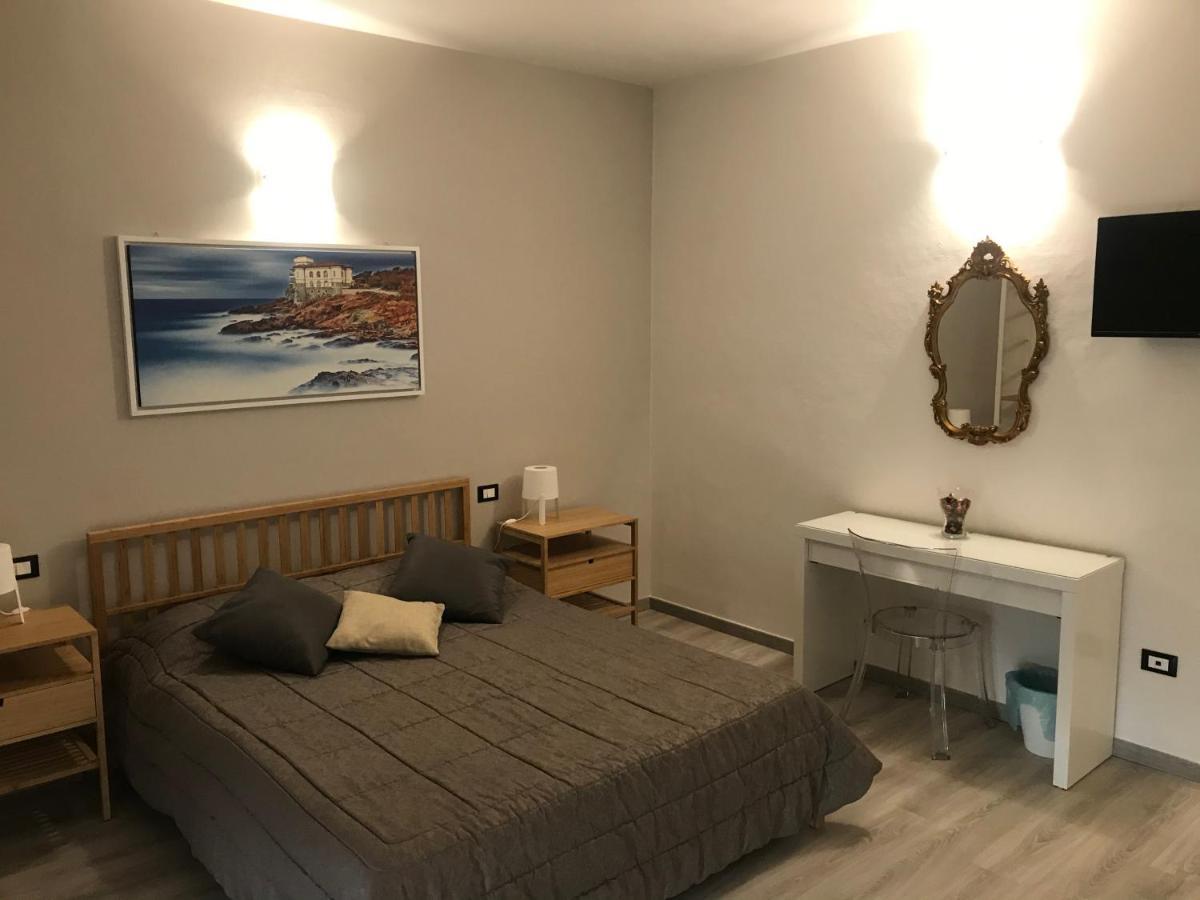 ホテル Attico Livorno Bed & Relax エクステリア 写真
