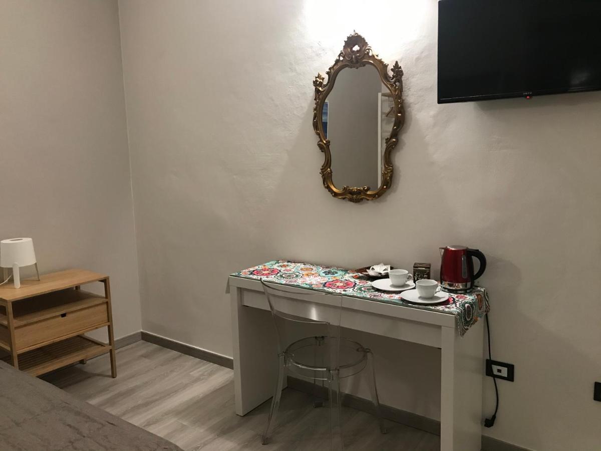 ホテル Attico Livorno Bed & Relax エクステリア 写真