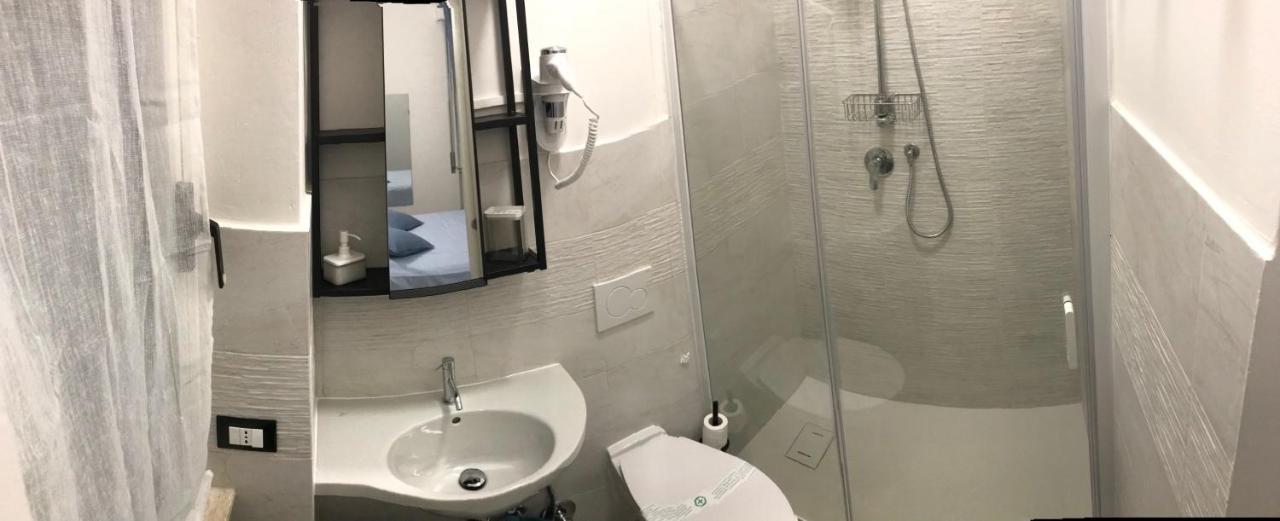 ホテル Attico Livorno Bed & Relax エクステリア 写真