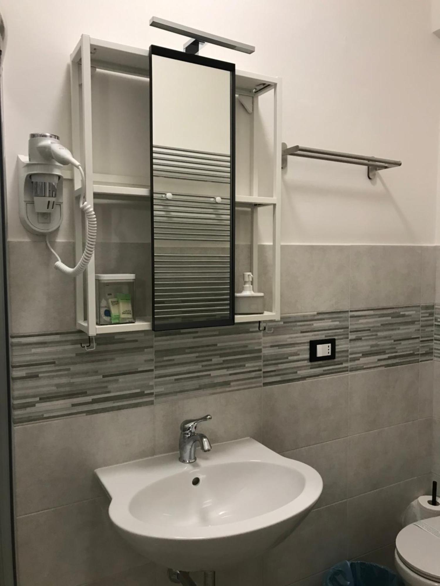 ホテル Attico Livorno Bed & Relax 部屋 写真