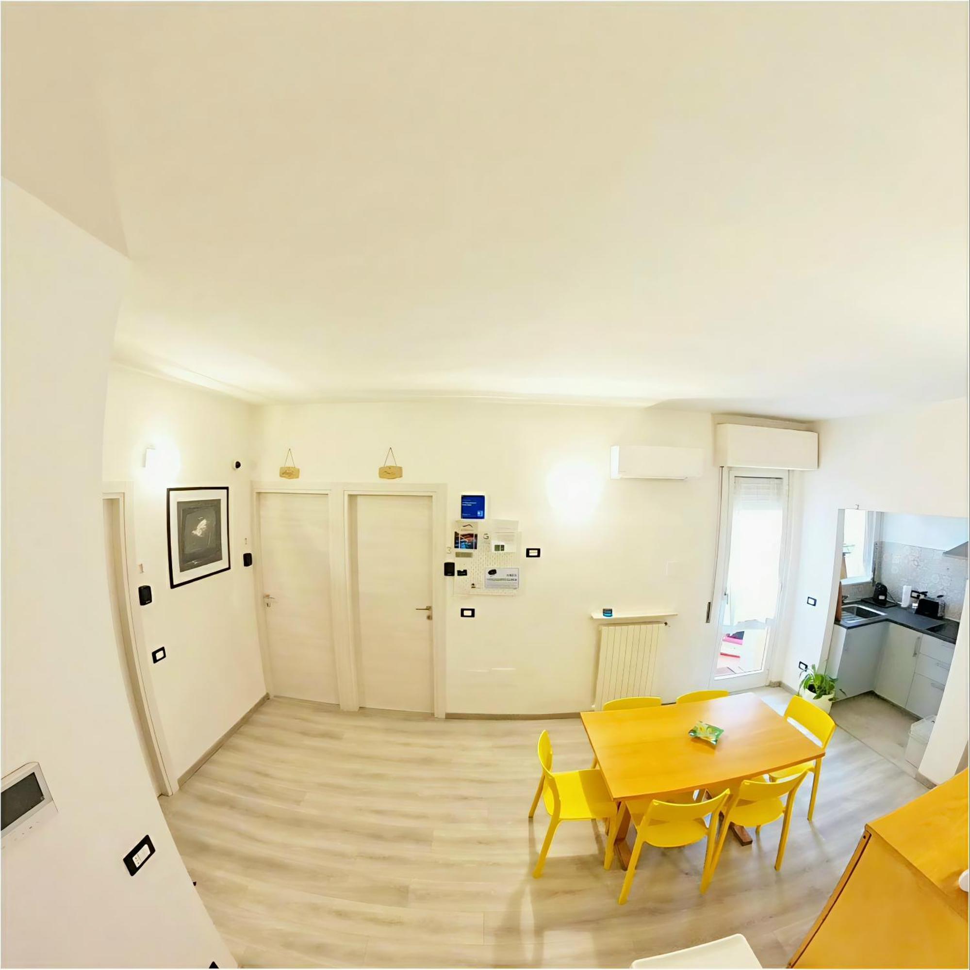 ホテル Attico Livorno Bed & Relax エクステリア 写真