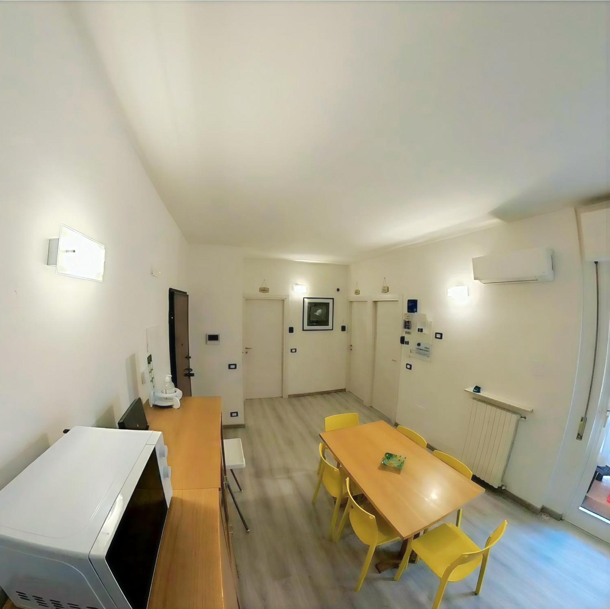 ホテル Attico Livorno Bed & Relax エクステリア 写真